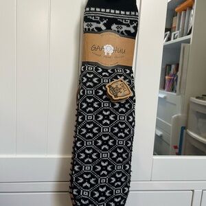 Black and White Patterned slipper Socks